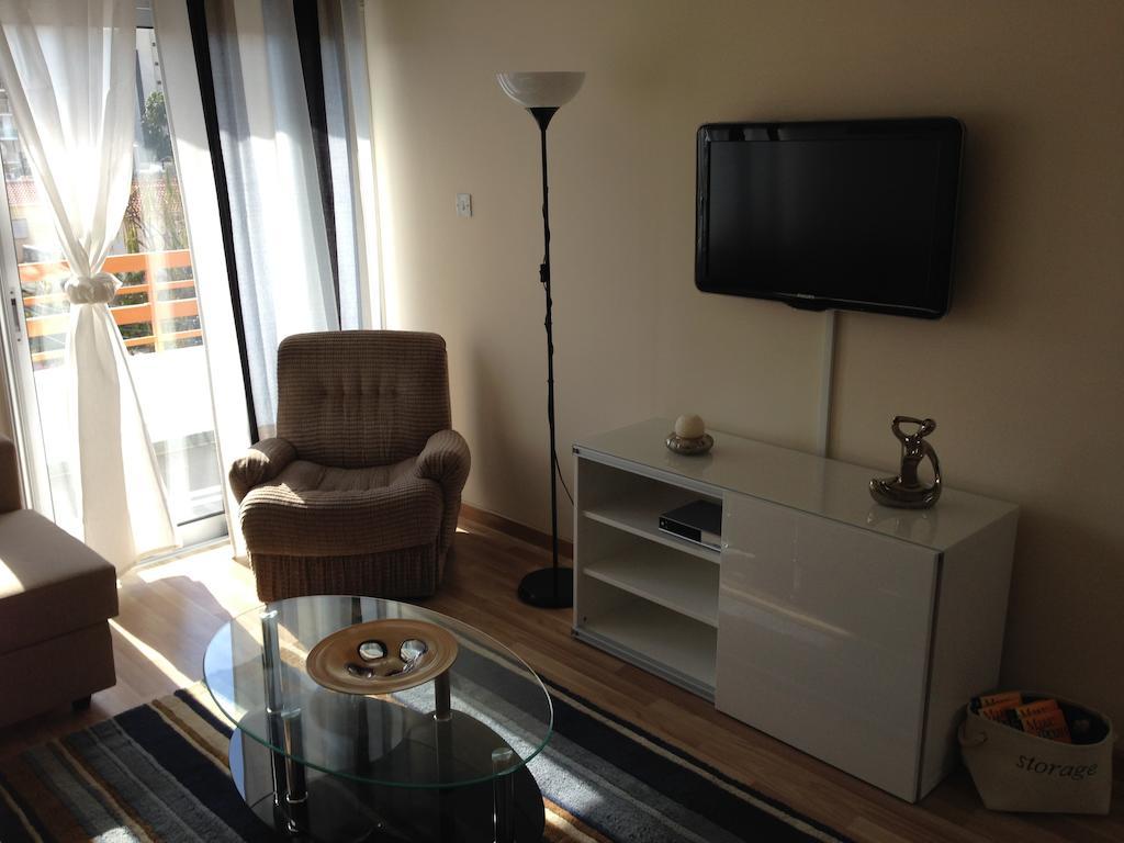 Zavos Colours Boutique Apartments Лимасол Номер фото