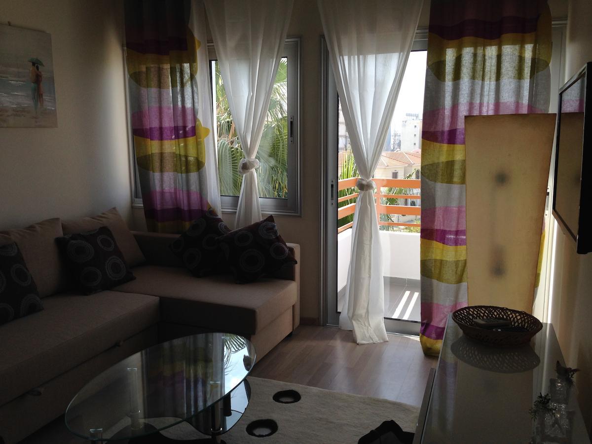 Zavos Colours Boutique Apartments Лимасол Номер фото
