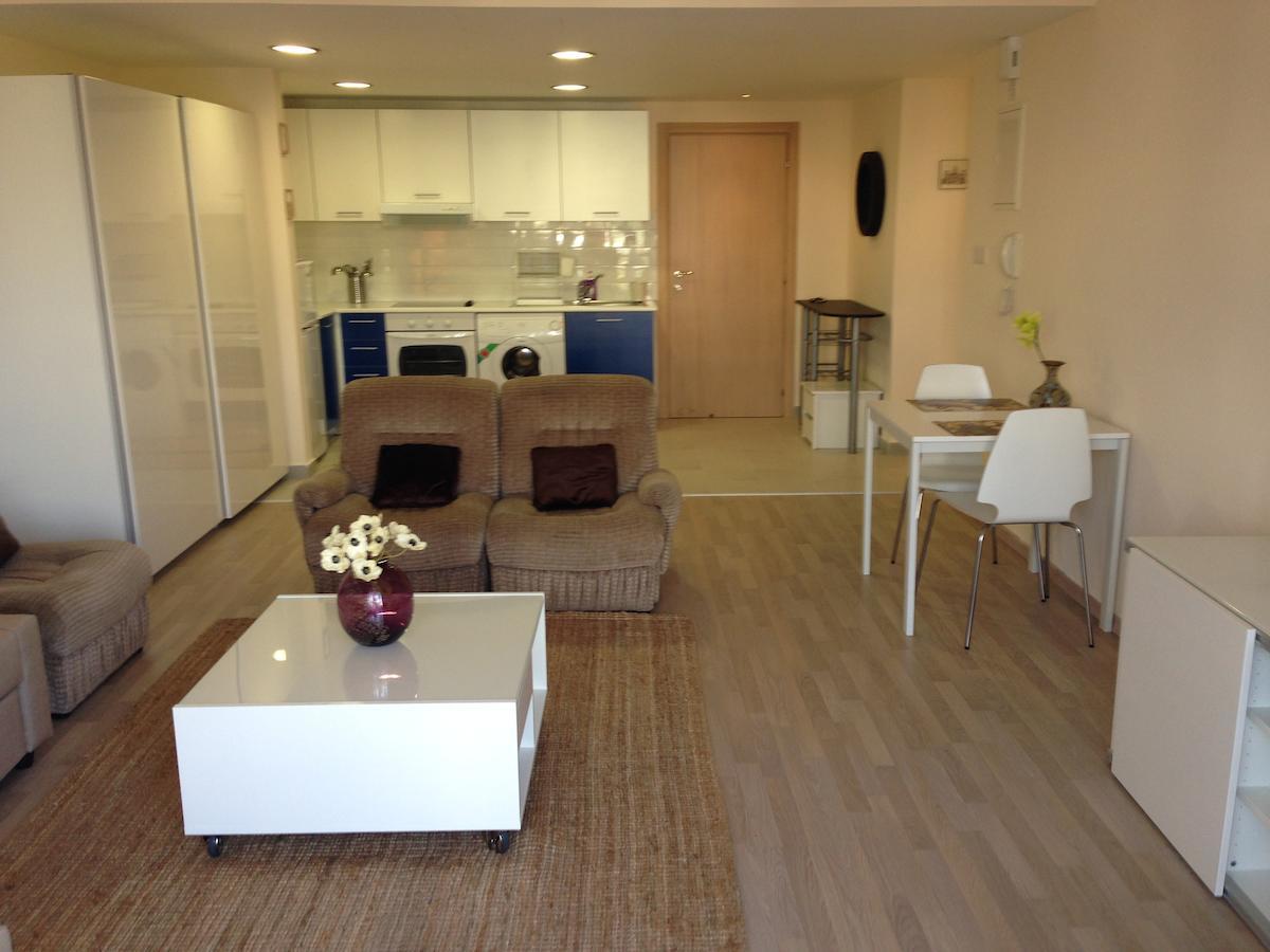Zavos Colours Boutique Apartments Лимасол Номер фото