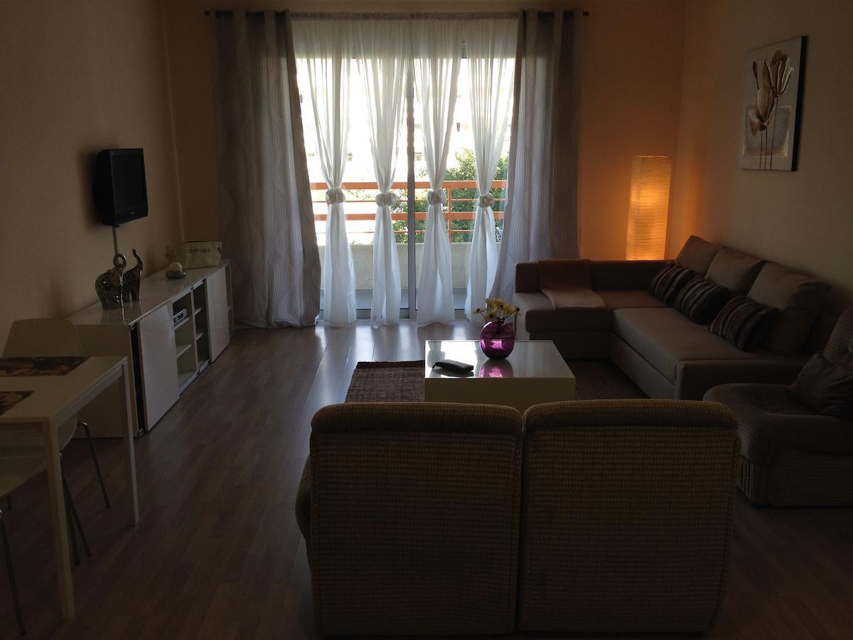 Zavos Colours Boutique Apartments Лимасол Номер фото